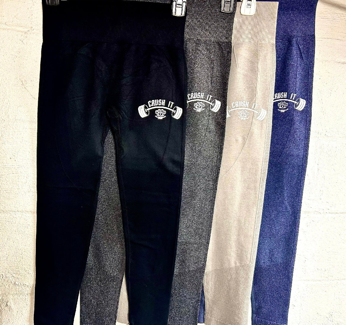 BOOTY WORKOUT PANTS. Indicate what color in Notes at checkout.