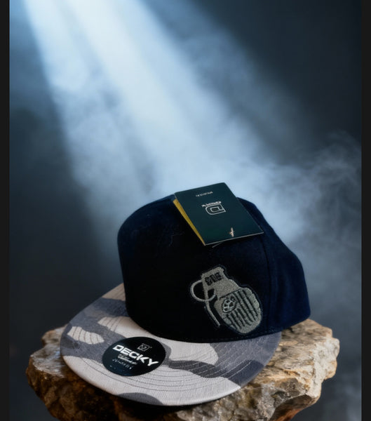 SUPPORT OUR SOLDIERS (S.O.S.)￼ black hat with black and gray camo brim .